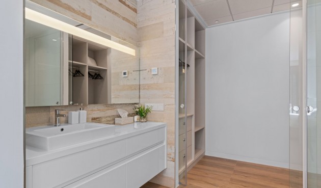 Återförsäljning - Villa -
Orihuela Costa - Costa Blanca