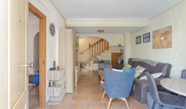 Resale - Villa -
Pilar de la Horadada - Costa Blanca