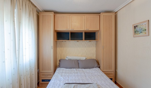 Resale - Villa -
Pilar de la Horadada - Costa Blanca