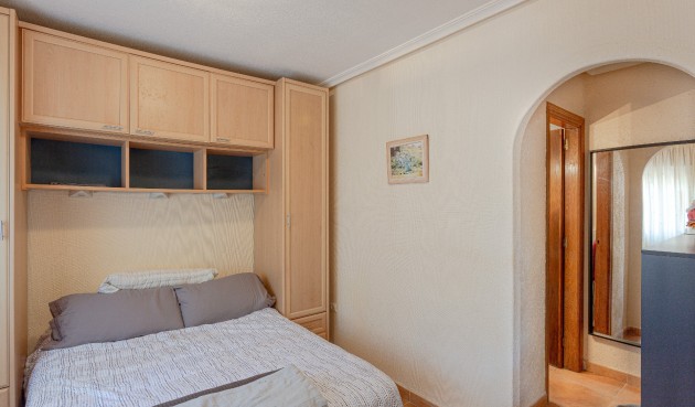 Resale - Villa -
Pilar de la Horadada - Costa Blanca