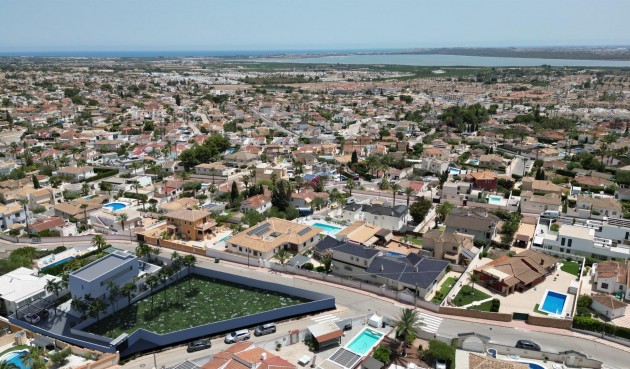 New Build - Villa -
Ciudad Quesada