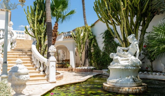 Återförsäljning - Villa -
Orxeta