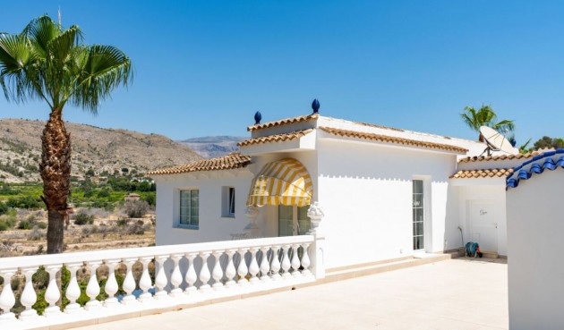 Återförsäljning - Villa -
Orxeta