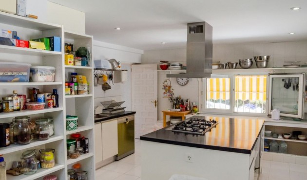 Återförsäljning - Villa -
Orxeta