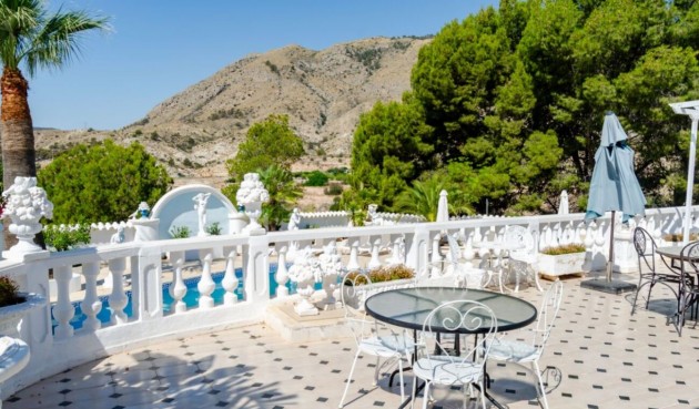 Återförsäljning - Villa -
Orxeta