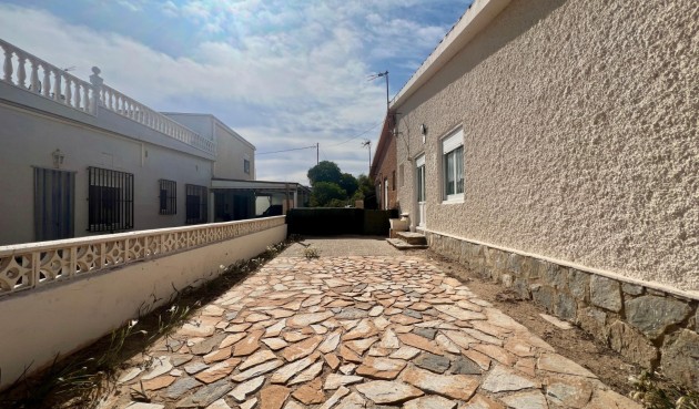 Brukt - Villa -
La Mata - Costa Blanca