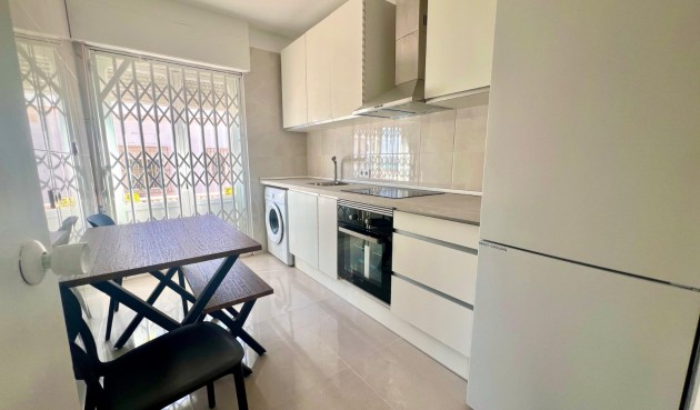 Brukt - Villa -
La Mata - Costa Blanca