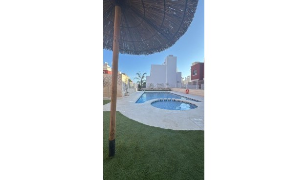 Brukt - Bungalow -
Torrevieja - Costa Blanca