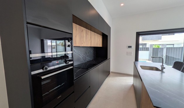 Resale - Bungalow -
Pilar de la Horadada - Costa Blanca