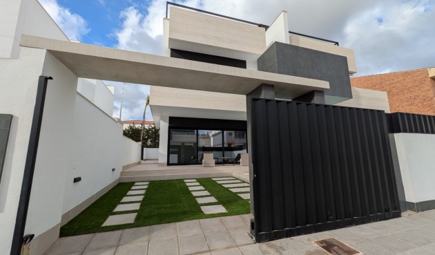 Resale - Bungalow -
Pilar de la Horadada - Costa Blanca