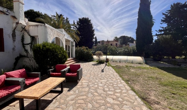 Resale - Villa -
Cabo Roig - Costa Blanca