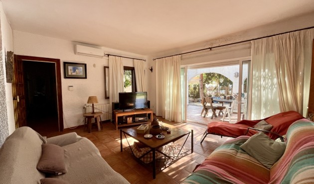 Resale - Villa -
Cabo Roig - Costa Blanca