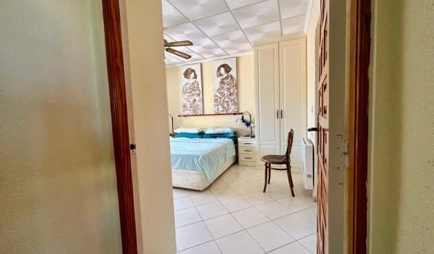 Resale - Villa -
El Chaparral - Inland