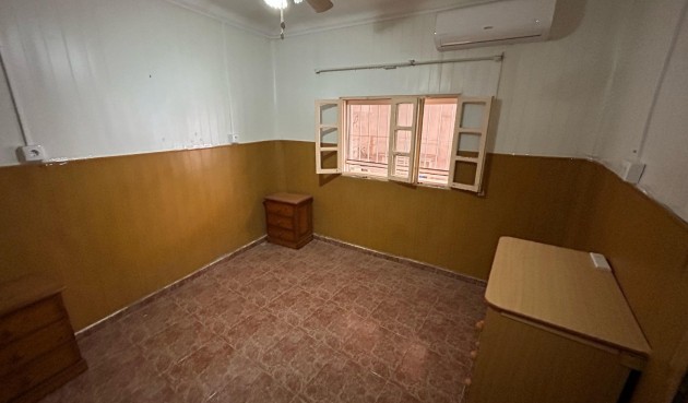 Resale - Villa -
Torrevieja - Costa Blanca