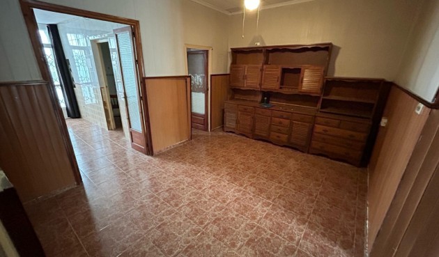 Resale - Villa -
Torrevieja - Costa Blanca