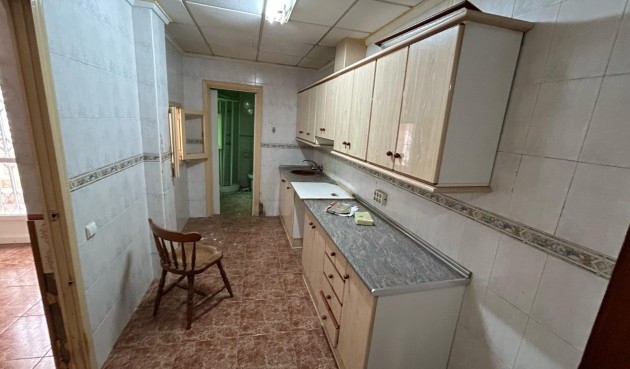 Resale - Villa -
Torrevieja - Costa Blanca