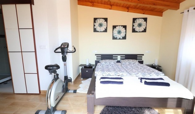 Resale - Penthouse -
Pilar de la Horadada - Costa Blanca