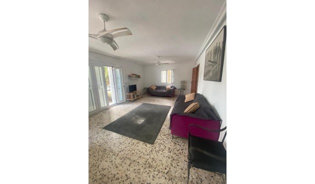 Brukt - Villa -
Los Balcones - Costa Blanca