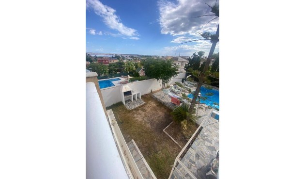 Brukt - Villa -
Los Balcones - Costa Blanca