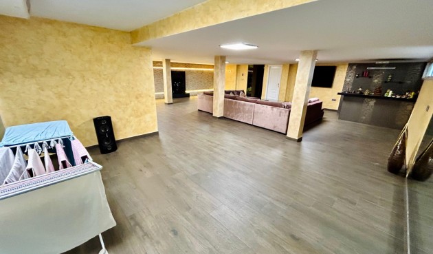 Reventa - Villa -
Torrevieja - Costa Blanca