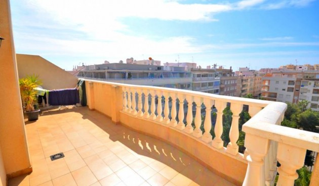 Resale - Penthouse -
Torrevieja - Playa del Cura