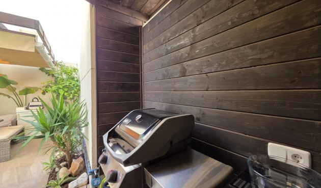 Resale - Villa -
Pilar de la Horadada - Zona Pueblo