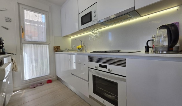 Resale - Villa -
Pilar de la Horadada - Zona Pueblo