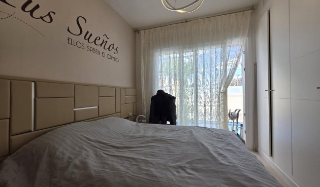 Resale - Villa -
Pilar de la Horadada - Zona Pueblo