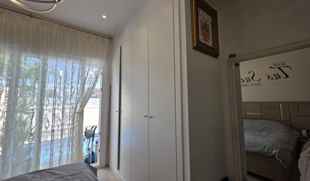 Resale - Villa -
Pilar de la Horadada - Zona Pueblo