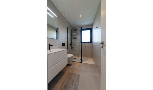 Brukt - Villa -
Los Montesinos - Costa Blanca