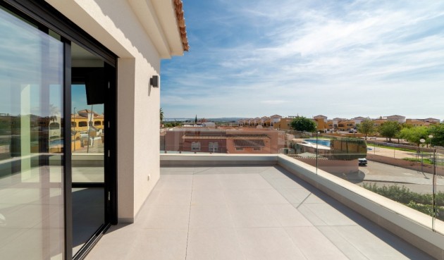 Brukt - Villa -
Los Montesinos - Costa Blanca