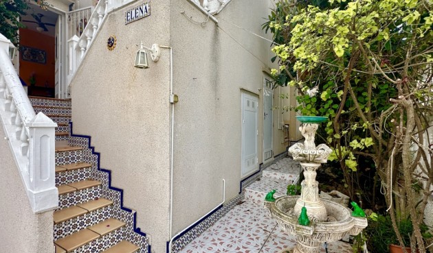 Brukt - Town House -
Orihuela Costa - Costa Blanca