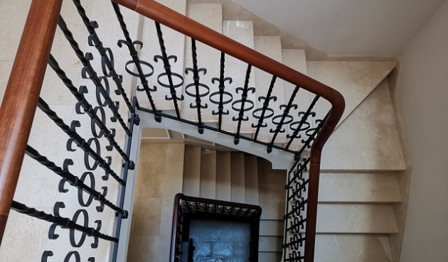 Återförsäljning - Villa -
Orihuela - Inland