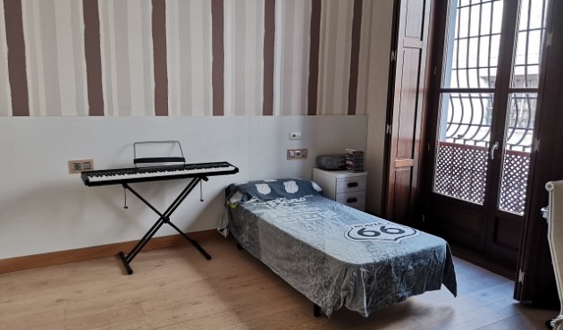 Återförsäljning - Villa -
Orihuela - Inland