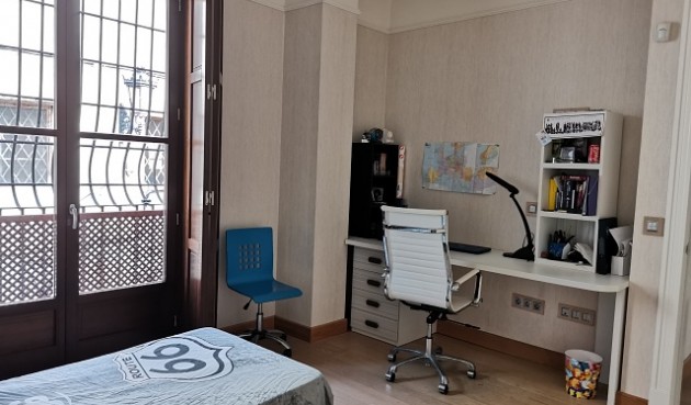 Återförsäljning - Villa -
Orihuela - Inland