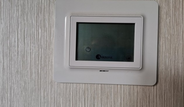 Återförsäljning - Villa -
Orihuela - Inland