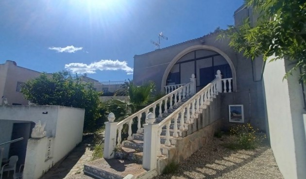 Brukt - Villa -
Torrevieja - Costa Blanca