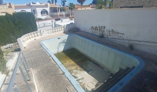 Brukt - Villa -
Torrevieja - Costa Blanca