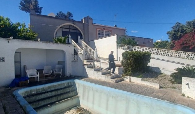 Brukt - Villa -
Torrevieja - Costa Blanca