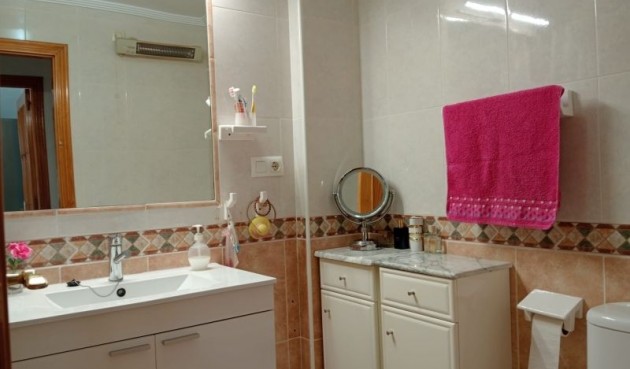 Resale - Villa -
Pilar de la Horadada - Costa Blanca