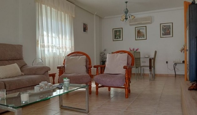 Resale - Villa -
Pilar de la Horadada - Costa Blanca