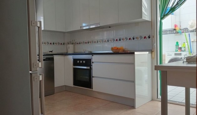 Resale - Villa -
Pilar de la Horadada - Costa Blanca