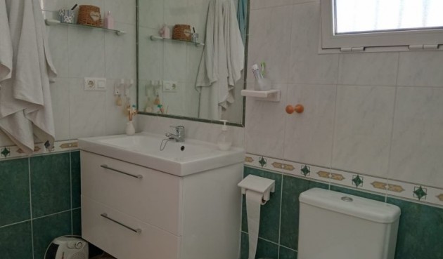 Resale - Villa -
Pilar de la Horadada - Costa Blanca