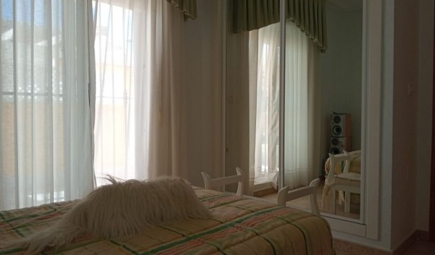 Resale - Villa -
Pilar de la Horadada - Costa Blanca