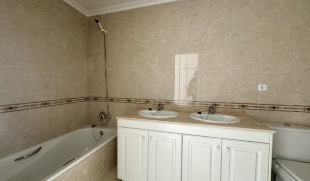 Brukt - Apartment -
Orihuela Costa - Costa Blanca