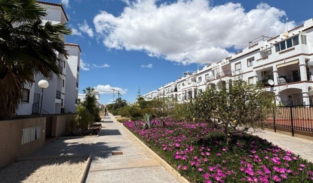 Resale - Apartment -
Orihuela Costa - Costa Blanca