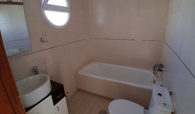 Brukt - Villa -
Orihuela - Inland