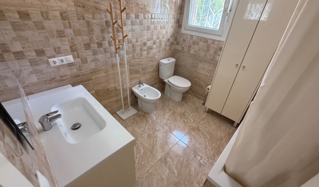 Reventa - Villa -
Torrevieja - Costa Blanca