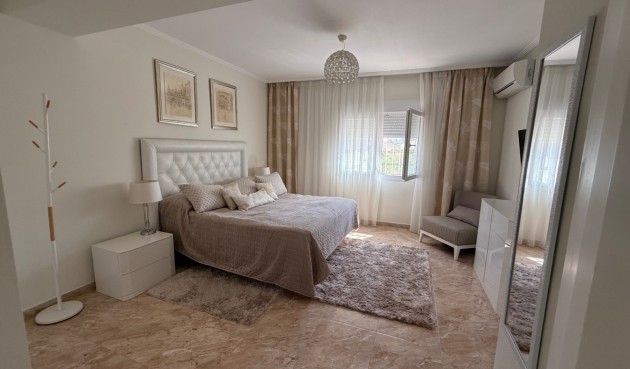 Reventa - Villa -
Torrevieja - Costa Blanca