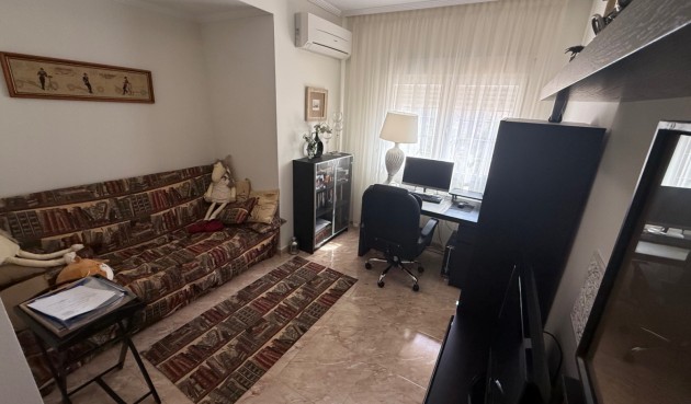 Reventa - Villa -
Torrevieja - Costa Blanca